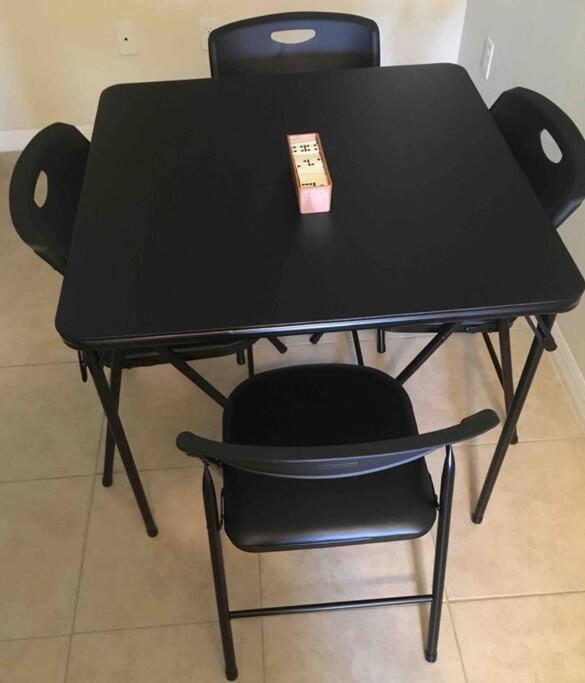 Debbie'S 3-Bedroom Apartment In A Duplex Κέιπ Κόραλ Εξωτερικό φωτογραφία
